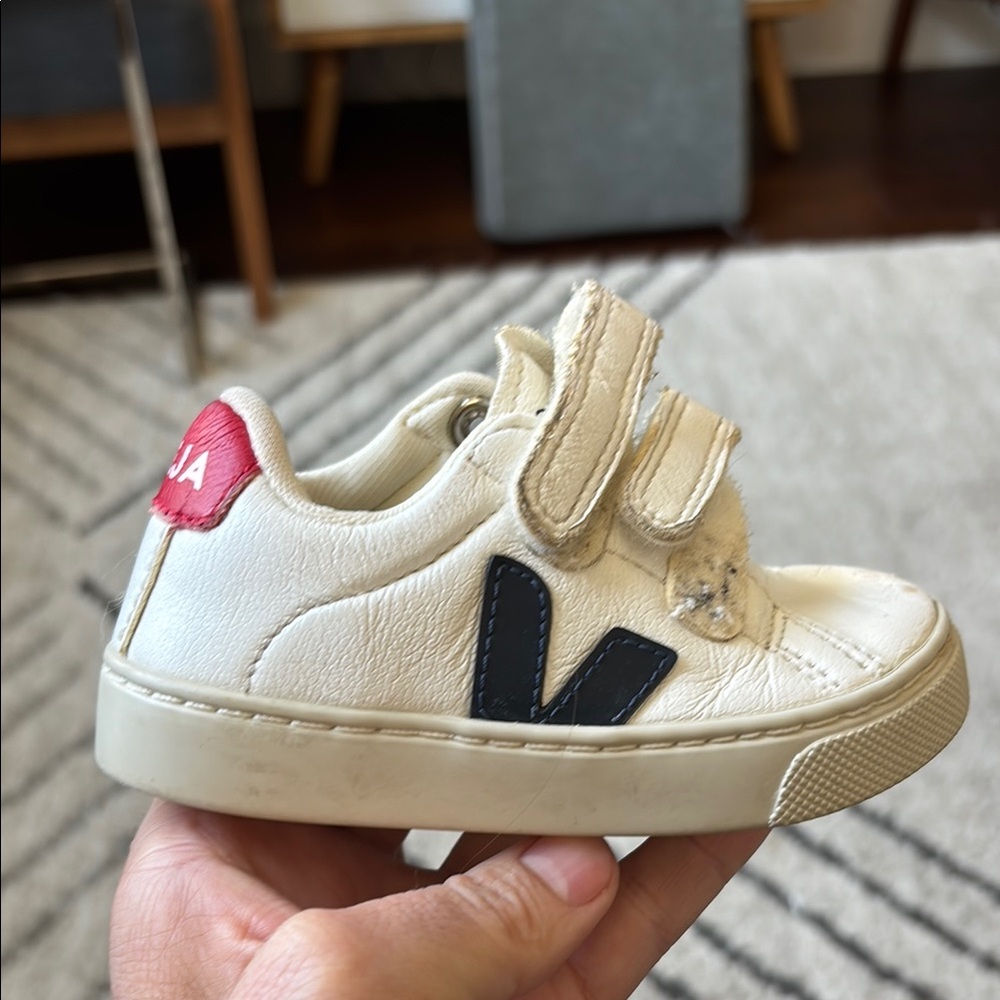 Veja Kids Sneakers White with Red Accents